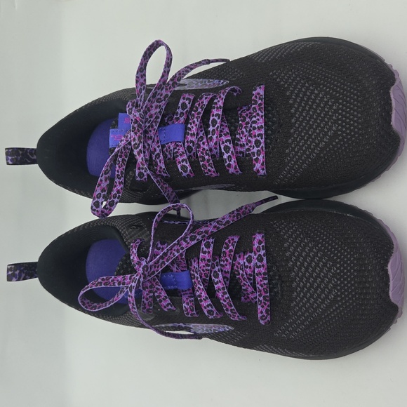 Brooks Revel 5 Black and Purple Running Shoes - Picture 16 of 16
